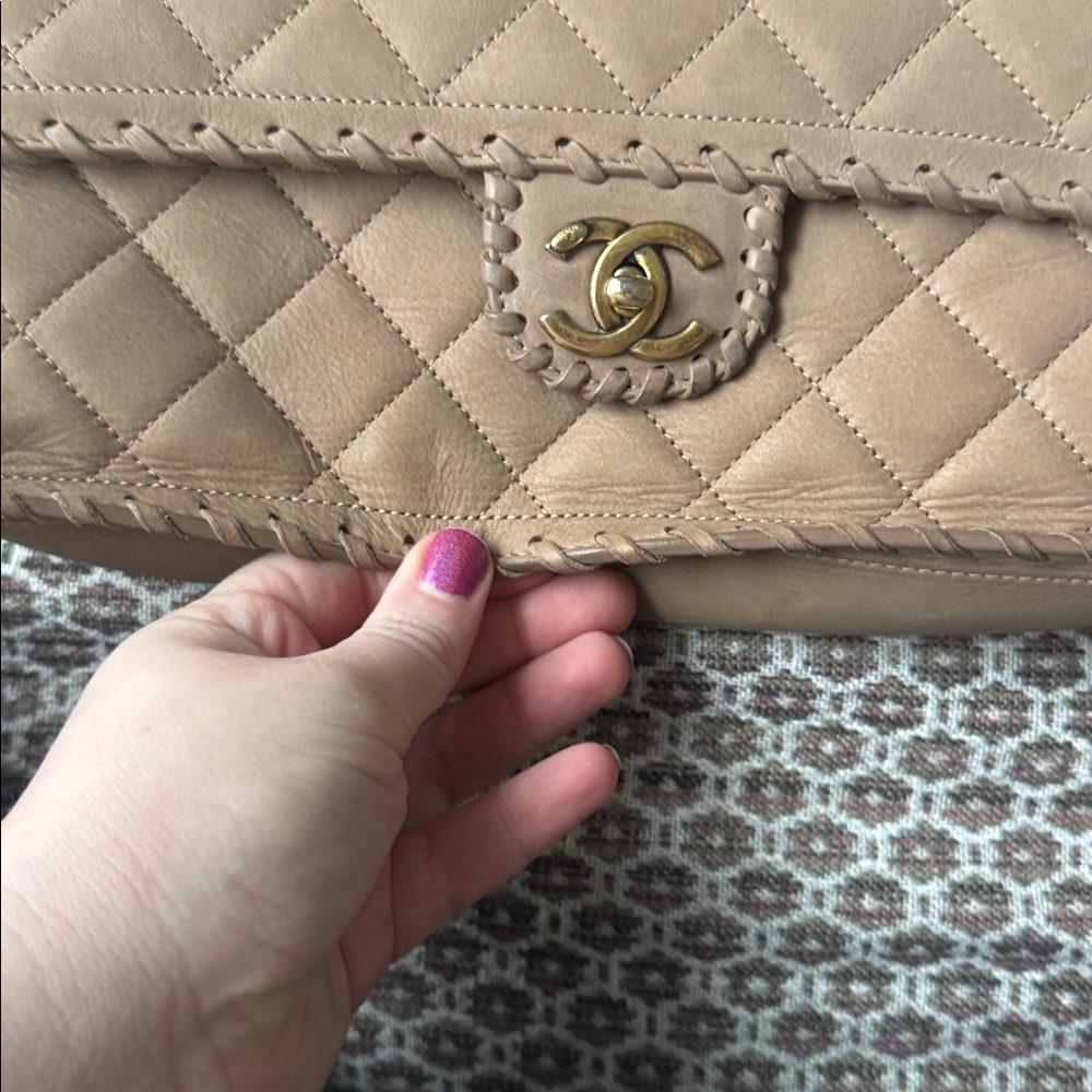 Chanel Happy Stitch Flap Bag Beige - Picture 7 of 17